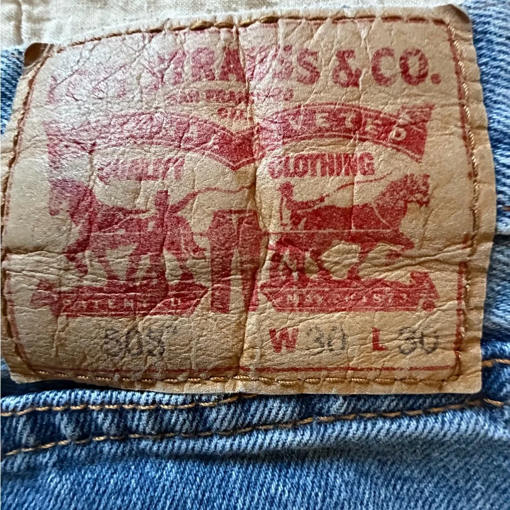 Levi Strauss 505 Classic Men's Blue Straight-Leg Jeans size 30/30